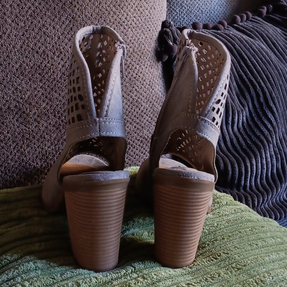 Open Toe Bootie - Picture 3 of 3